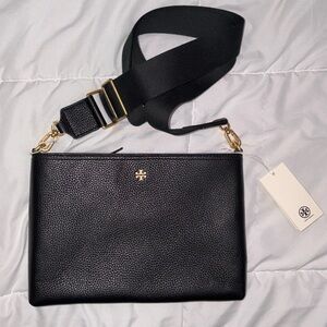 NWT Tory Burch Blake Swingpack Leather Crossbody Bag in Black